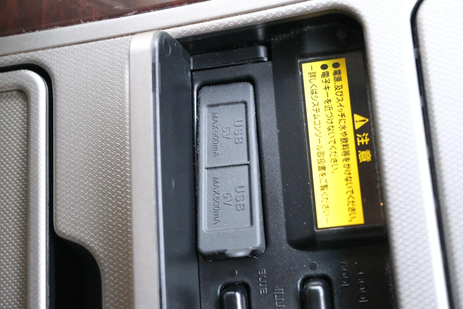 Used Toyota Alphard 2026 for sale - 77376839: Photo 42