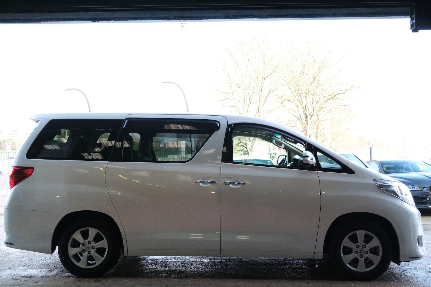 Used Toyota Alphard 2026 for sale - 77376839: Photo 6