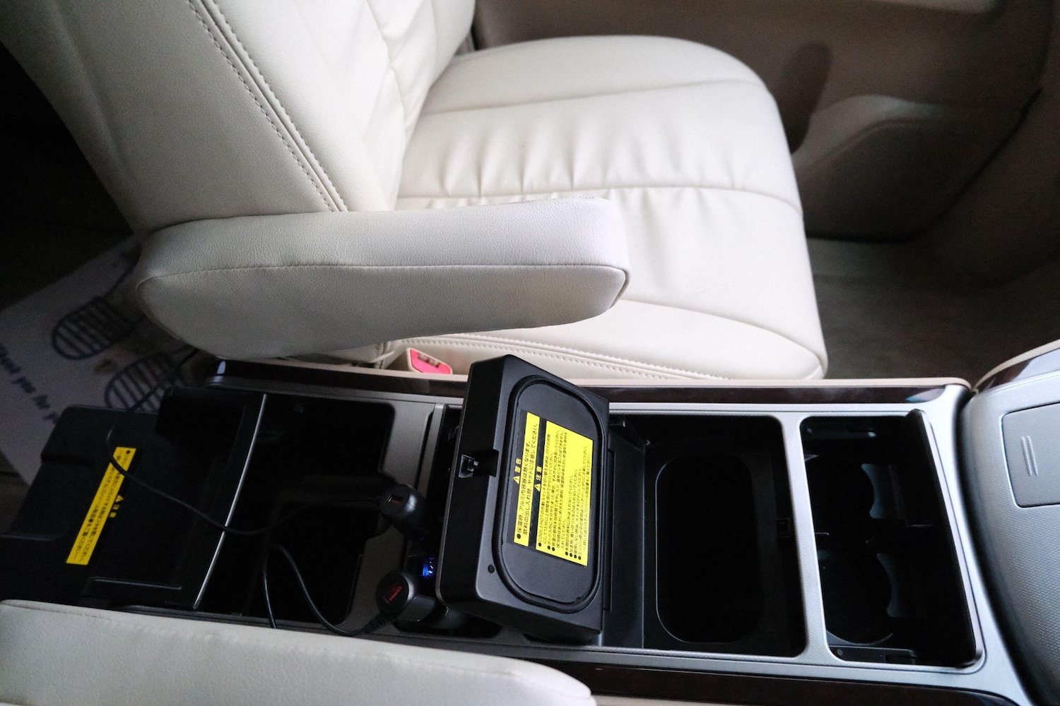 Used Toyota Alphard 2026 for sale - 77376839: Photo 75