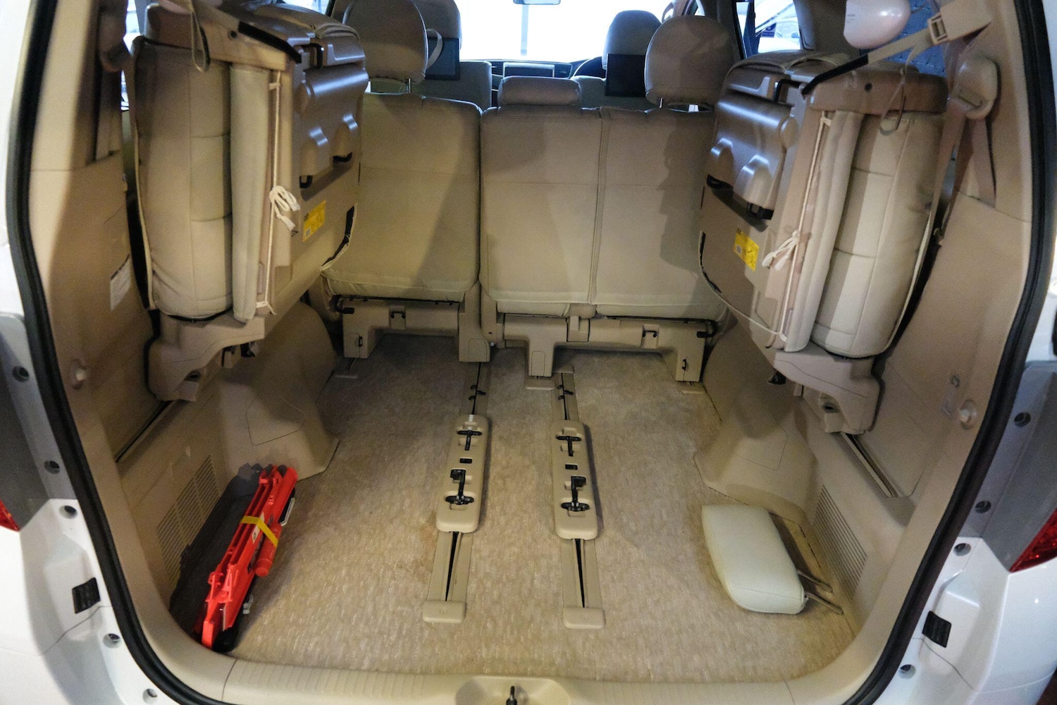 Used Toyota Alphard 2026 for sale - 77376839: Photo 82