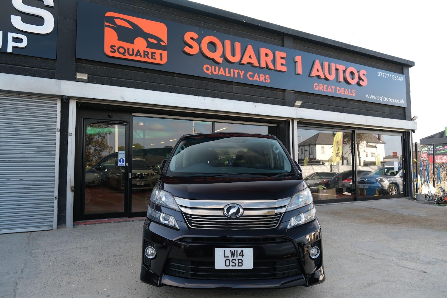 Used Toyota Vellfire 2025 for sale - 76020210: Photo 2