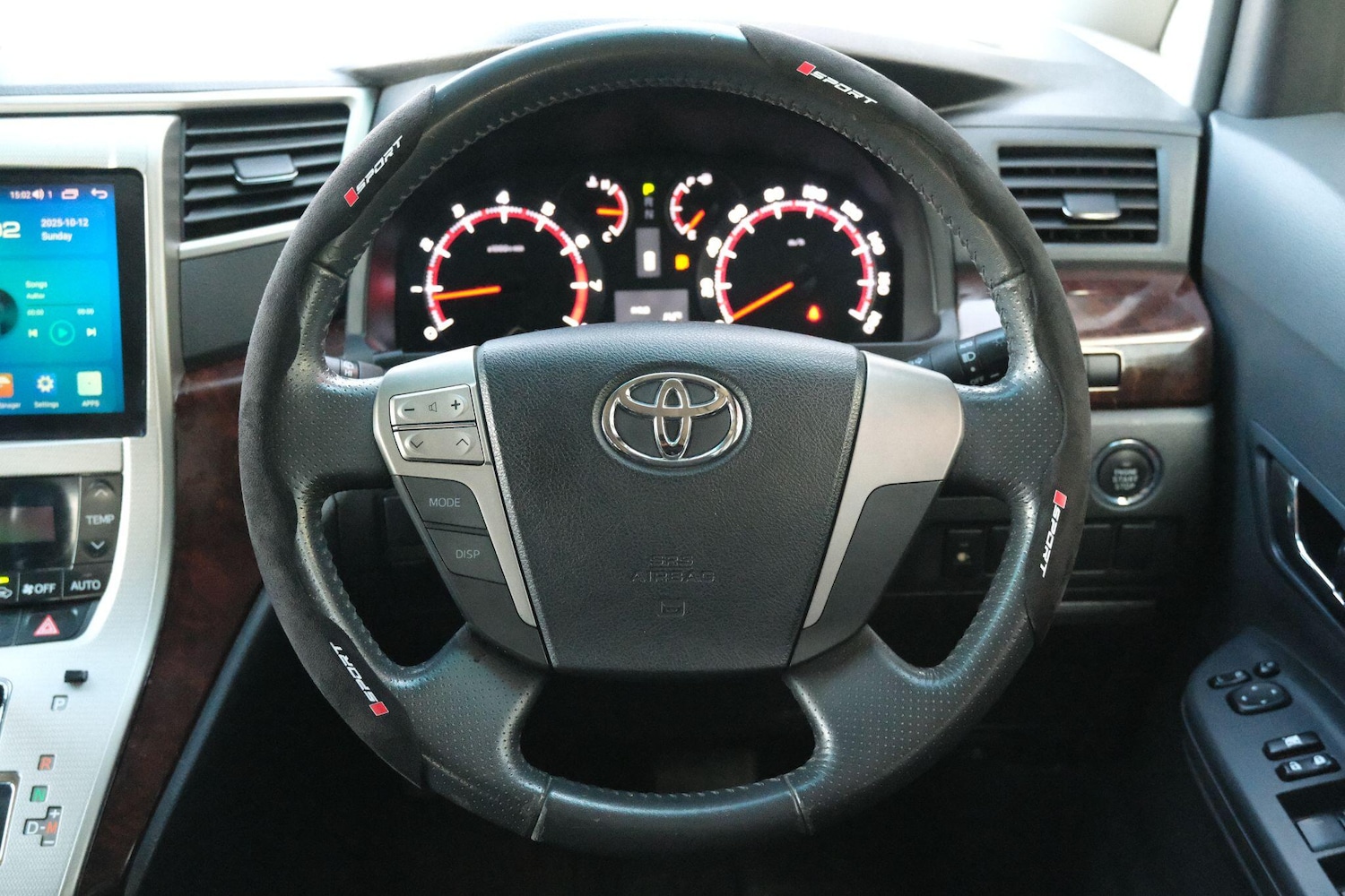 Used Toyota Vellfire 2025 for sale - 76020210: Photo 20