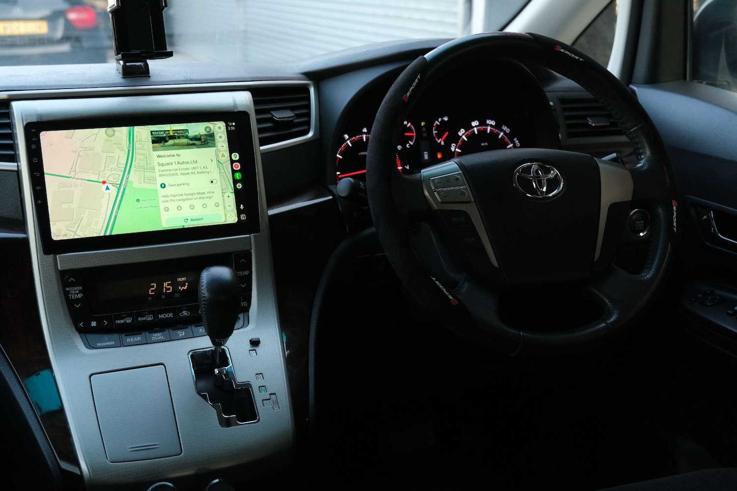 Used Toyota Vellfire 2025 for sale - 76020210: Photo 22