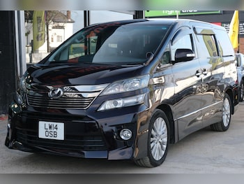 Used Toyota Vellfire 2014 for sale - 76020210: Photo