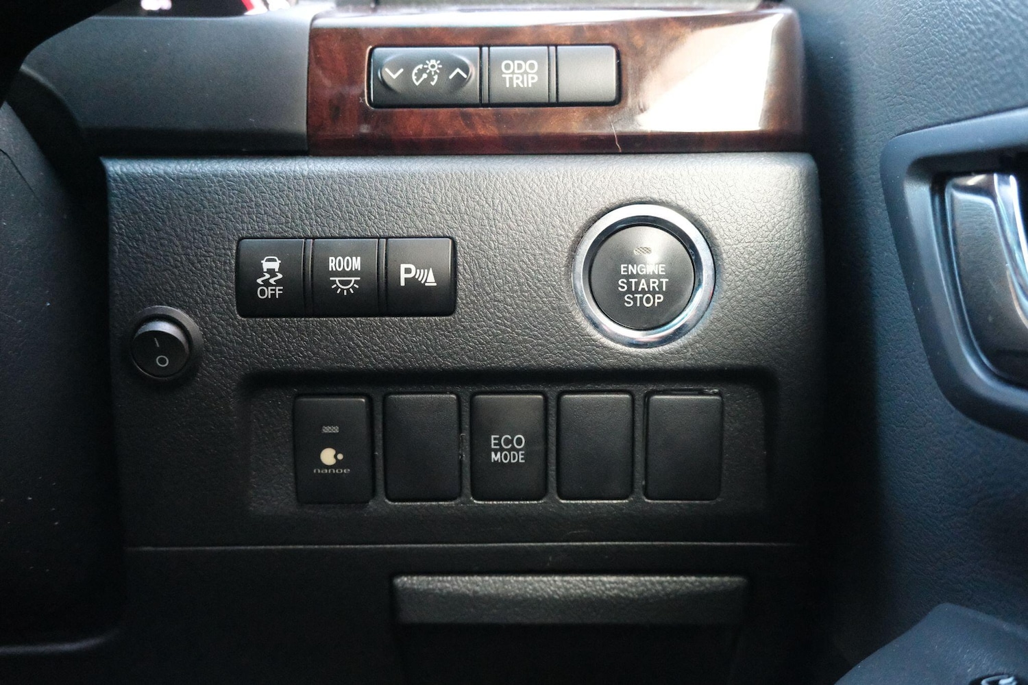 Used Toyota Vellfire 2025 for sale - 76020210: Photo 43