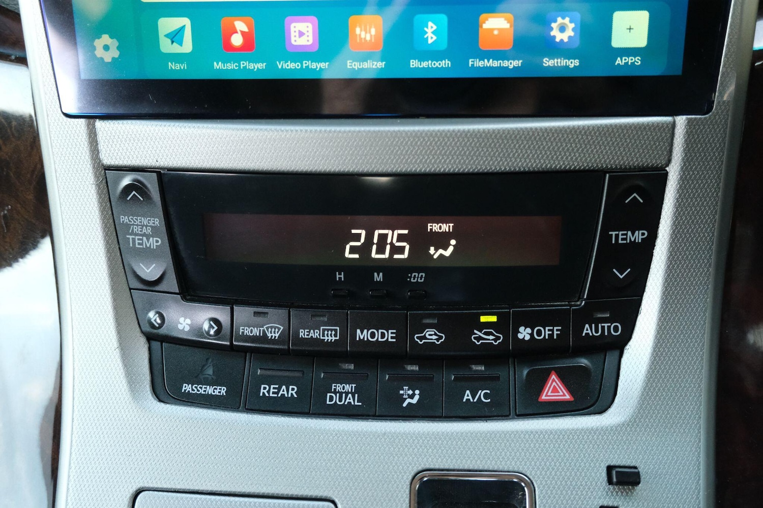 Used Toyota Vellfire 2025 for sale - 76020210: Photo 76