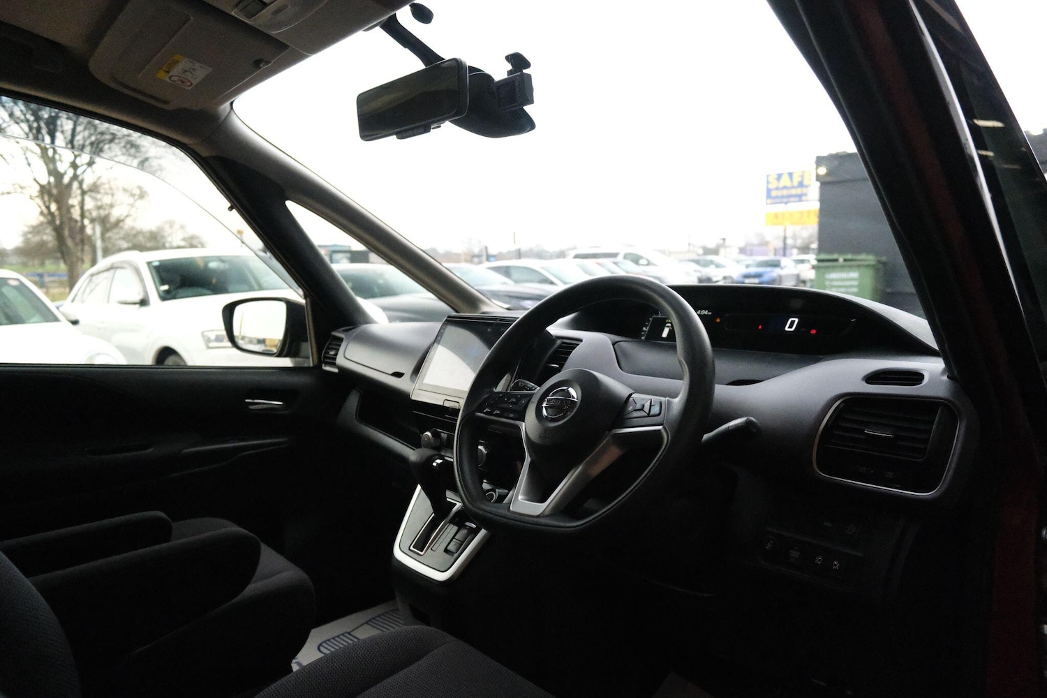 Used Nissan Serena 2026 for sale - 77387288: Photo 13