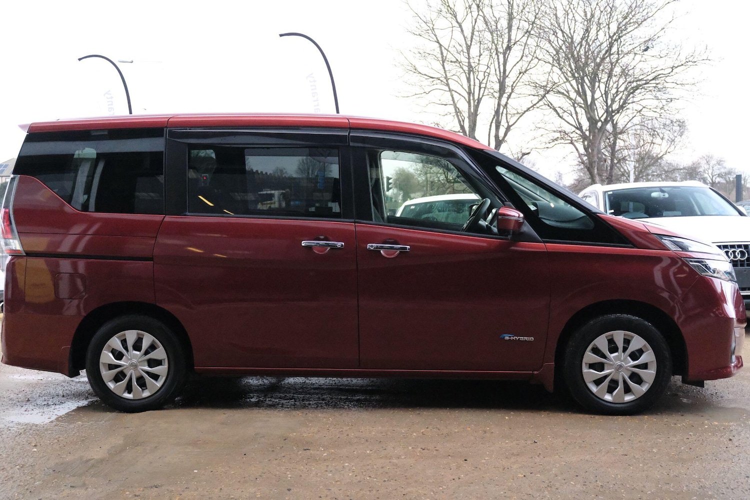 Used Nissan Serena 2026 for sale - 77387288: Photo 3