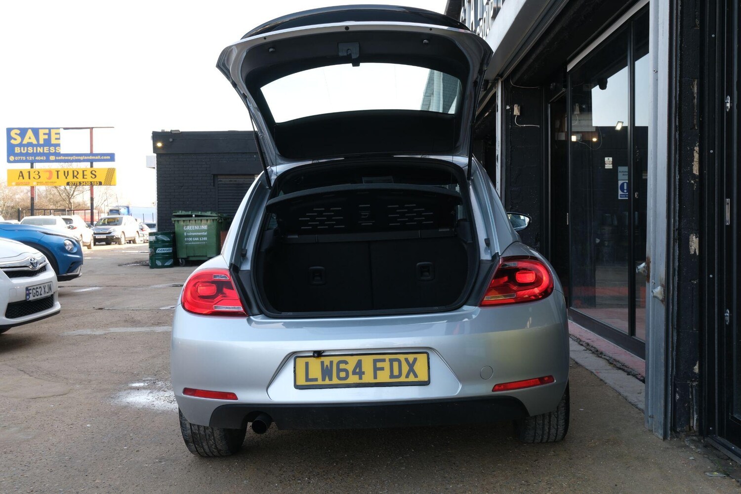 Used Volkswagen Beetle for sale - 77586642: Photo 11