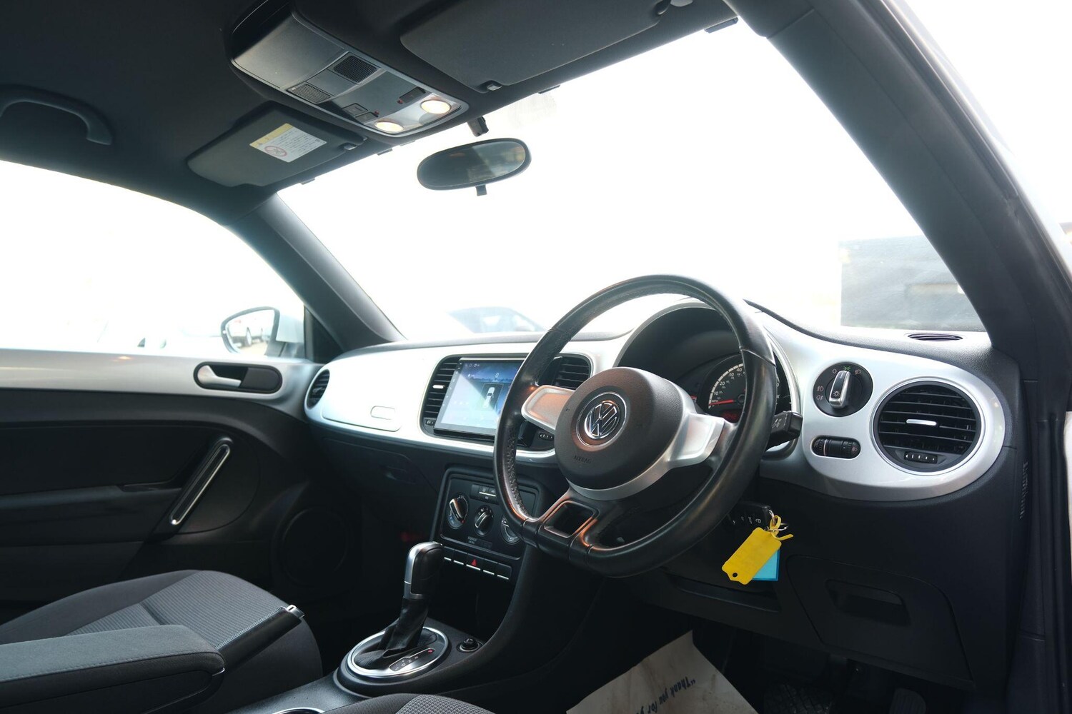 Used Volkswagen Beetle for sale - 77586642: Photo 15