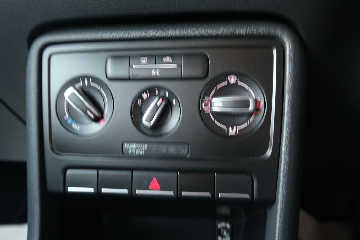 Used Volkswagen Beetle for sale - 77586642: Photo 27