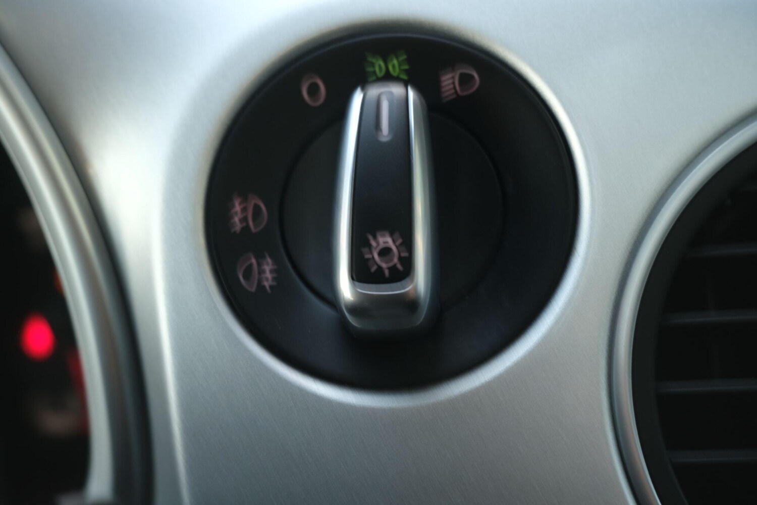 Used Volkswagen Beetle for sale - 77586642: Photo 31