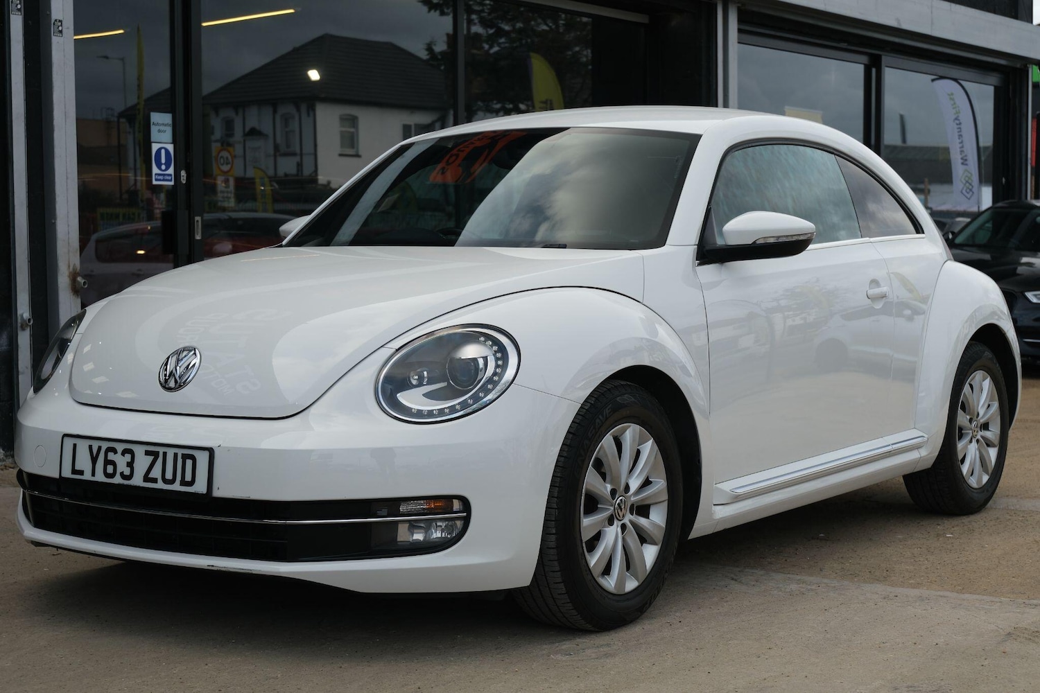 Used Volkswagen Beetle for sale - 76539080: Photo 3