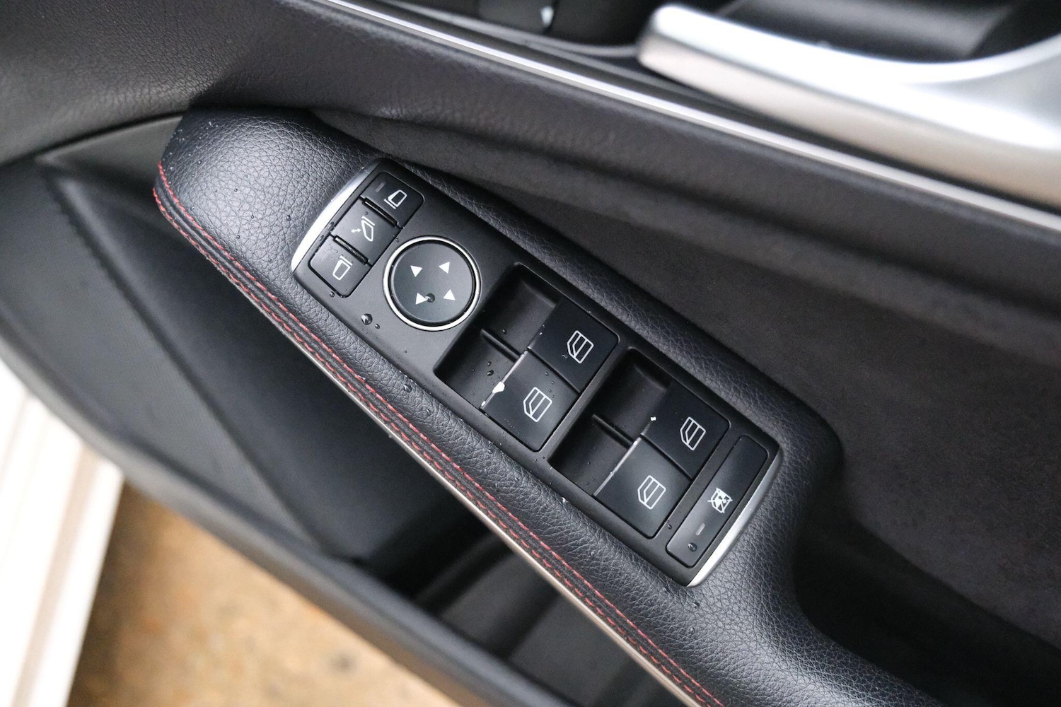 Used Mercedes-Benz A-Class for sale - 76753019: Photo 77