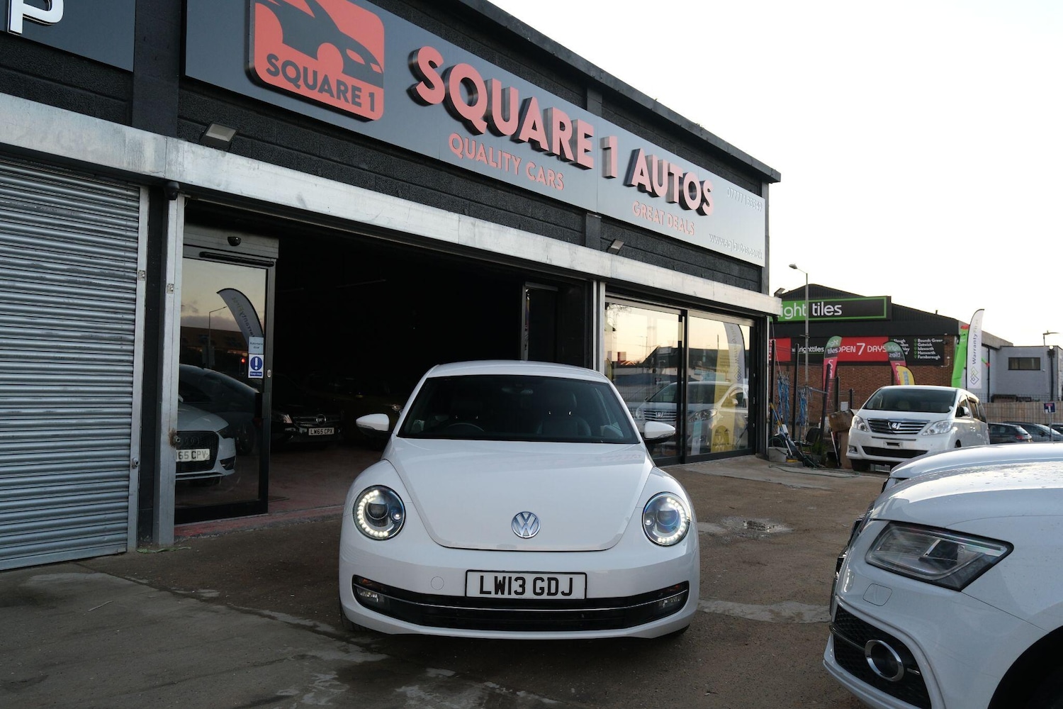 Used Volkswagen Beetle for sale - 76772092: Photo 2