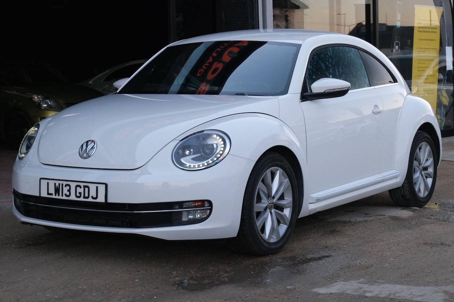 Used Volkswagen Beetle for sale - 76772092: Photo 3
