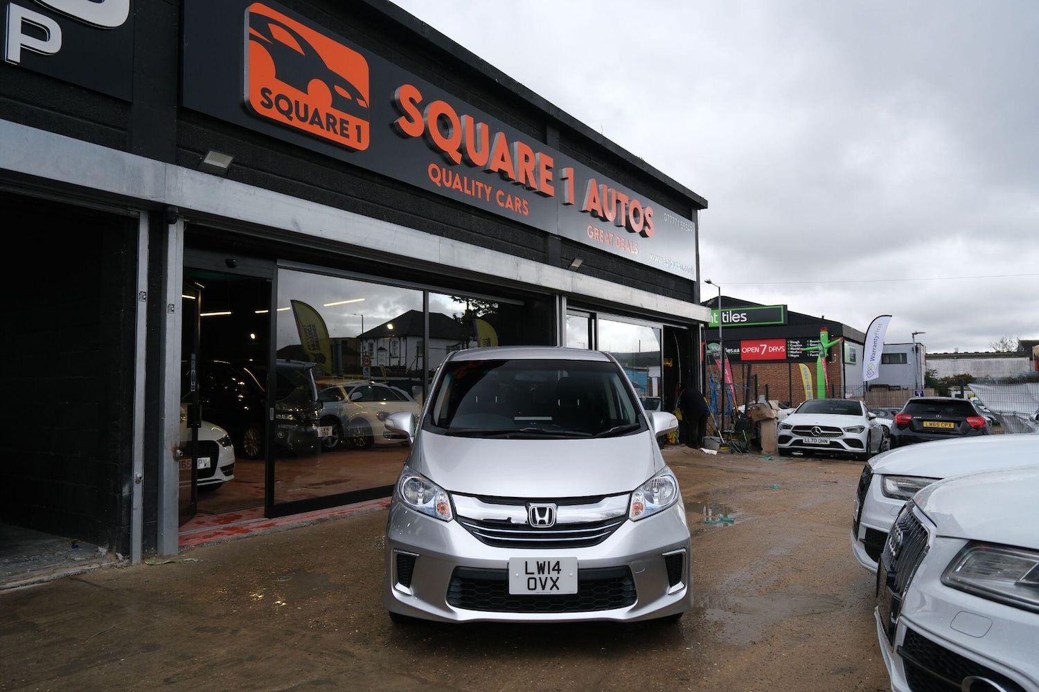 Used Honda Freed 2025 for sale - 76765275: Photo 2