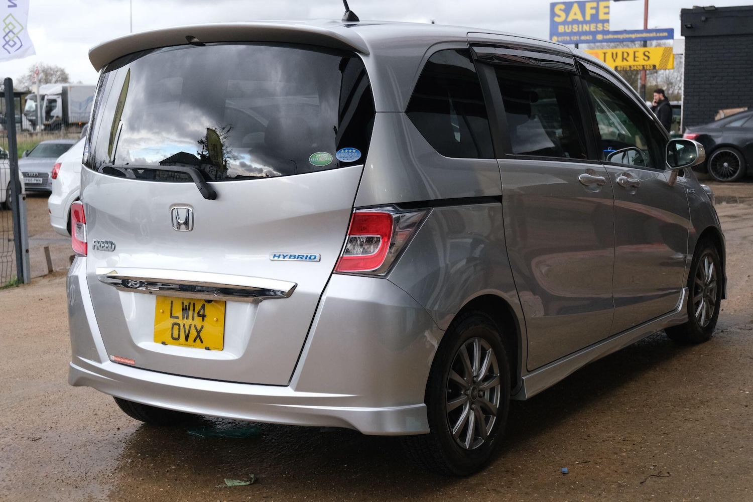 Used Honda Freed 2025 for sale - 76765275: Photo 4