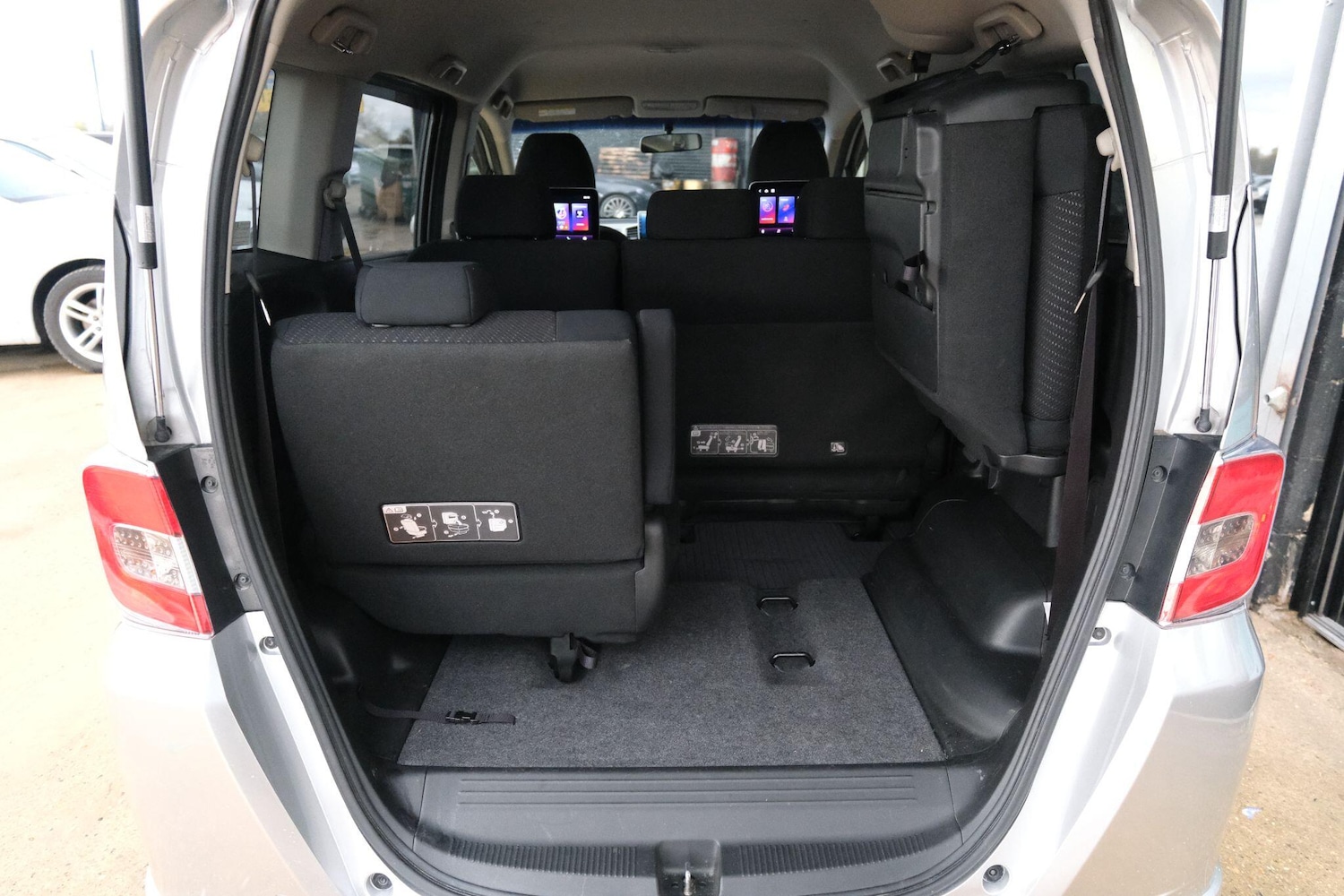 Used Honda Freed 2025 for sale - 76765275: Photo 46