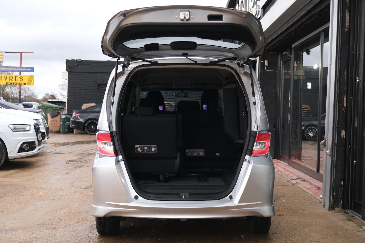 Used Honda Freed 2025 for sale - 76765275: Photo 9