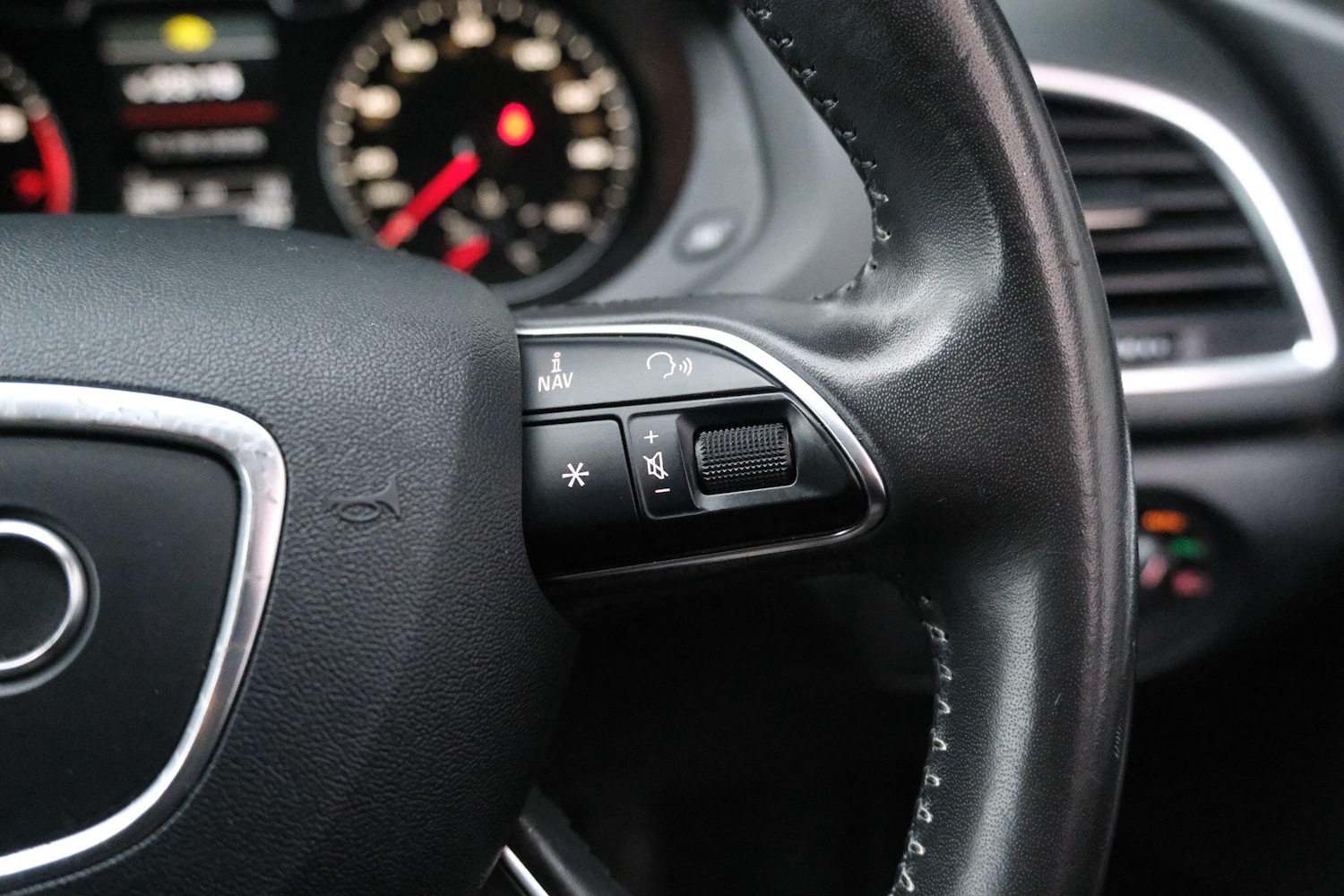 Used Audi Q3 2025 for sale - 77060181: Photo 33