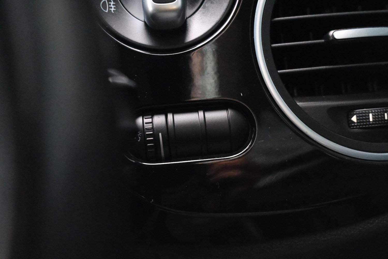 Used Volkswagen Beetle for sale - 77537325: Photo 25