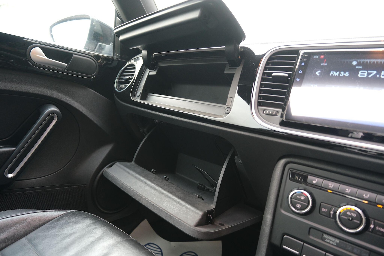 Used Volkswagen Beetle 2025 for sale - 77291375: Photo 60