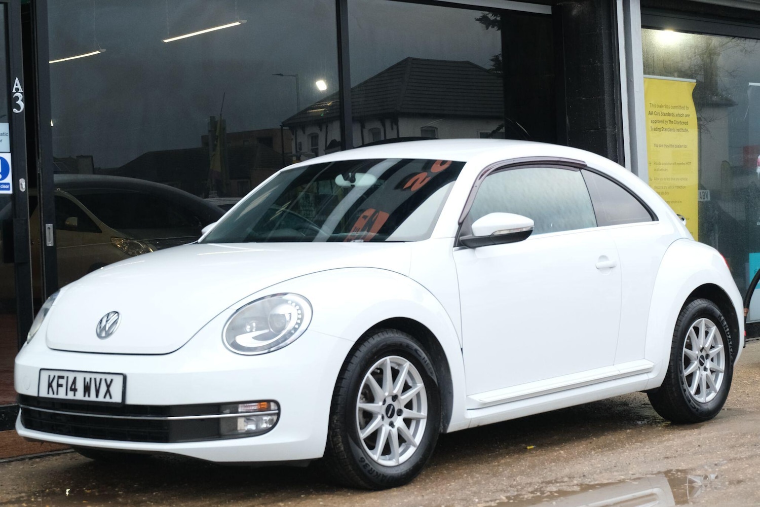 Used Volkswagen Beetle for sale - 77497375: Photo 5