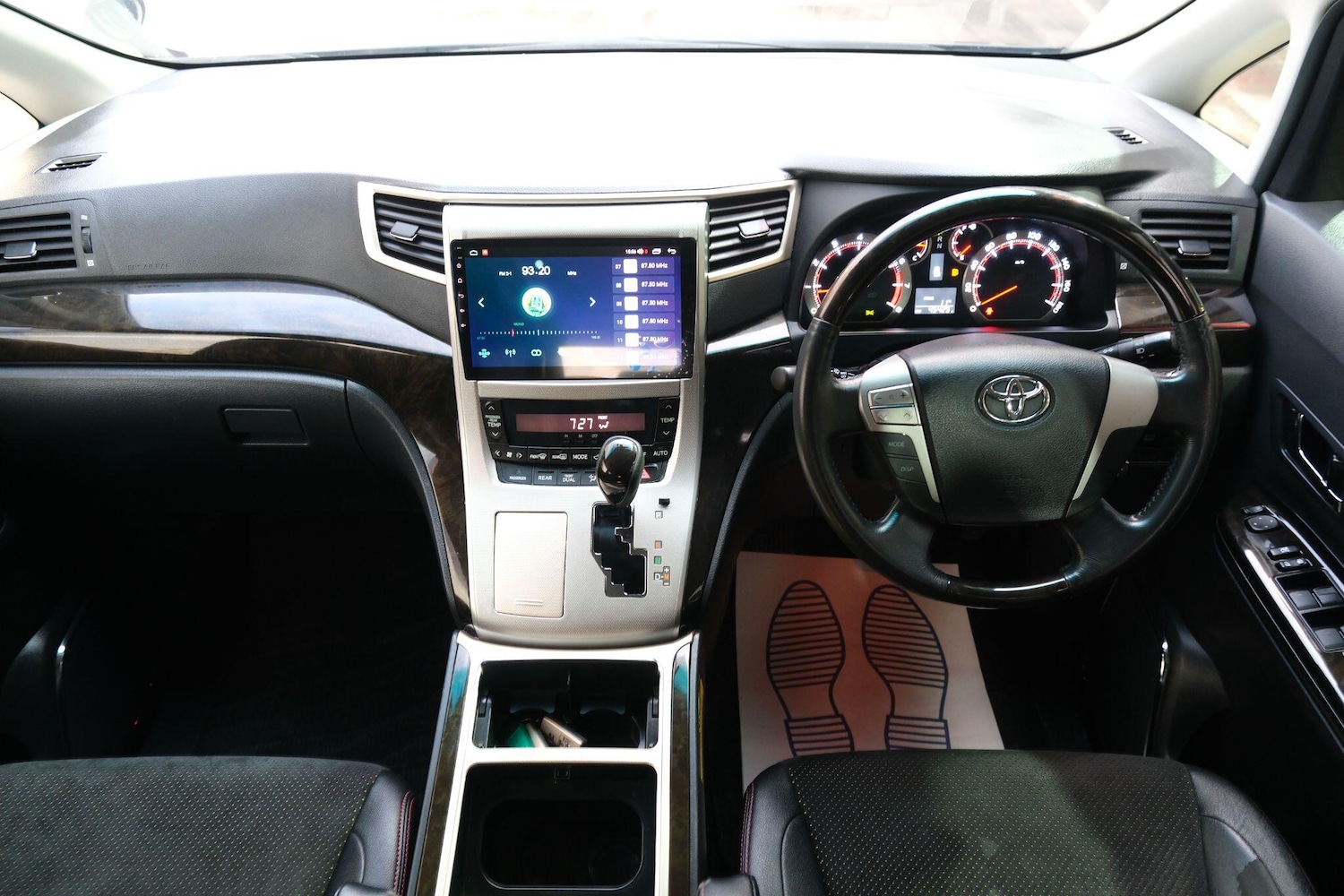 Used Toyota Vellfire 2026 for sale - 77306053: Photo 11