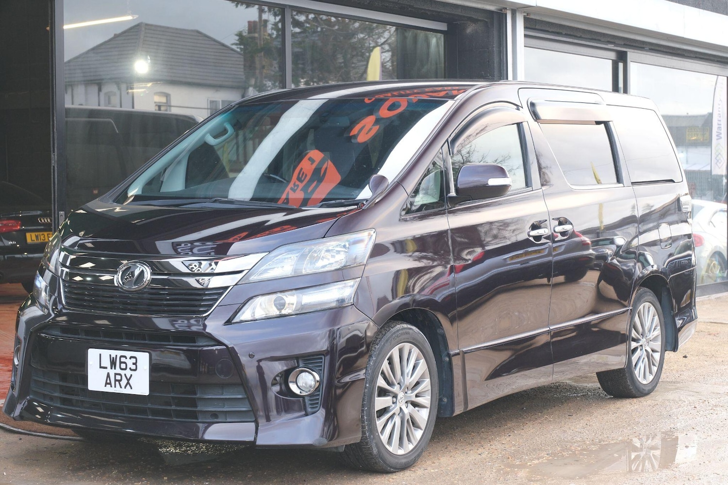 Used Toyota Vellfire 2026 for sale - 77306053: Photo 3