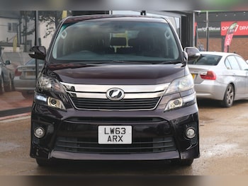 Used Toyota Vellfire 2014 for sale - 77306053: Photo