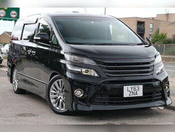 (63) - Top Tier – High-Spec, Dual Sunroof 5-Door
