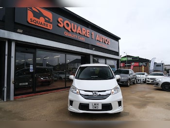 Used Honda Freed 2014 for sale - 76667302: Photo