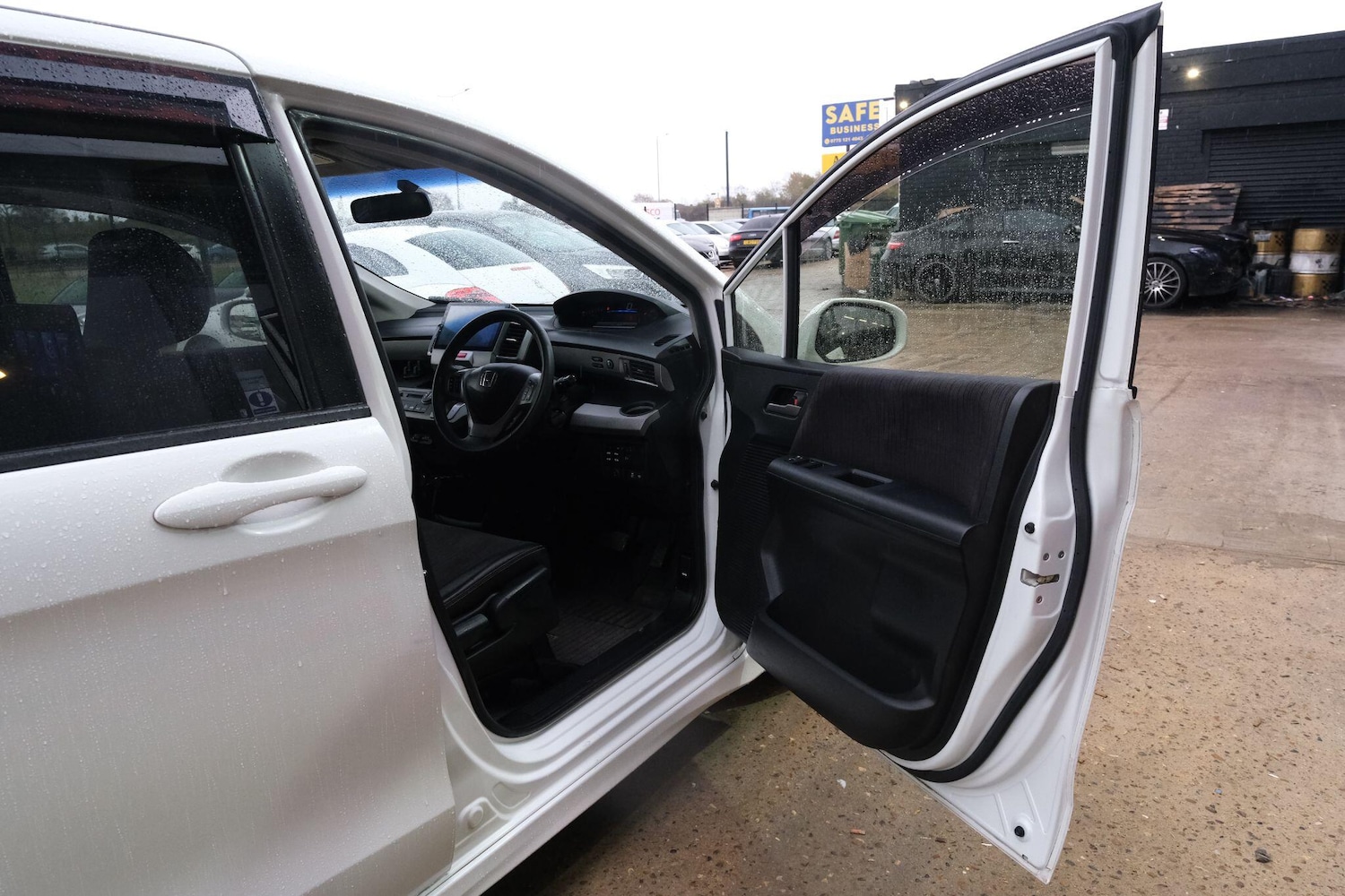 Used Honda Freed 2025 for sale - 76667302: Photo 45