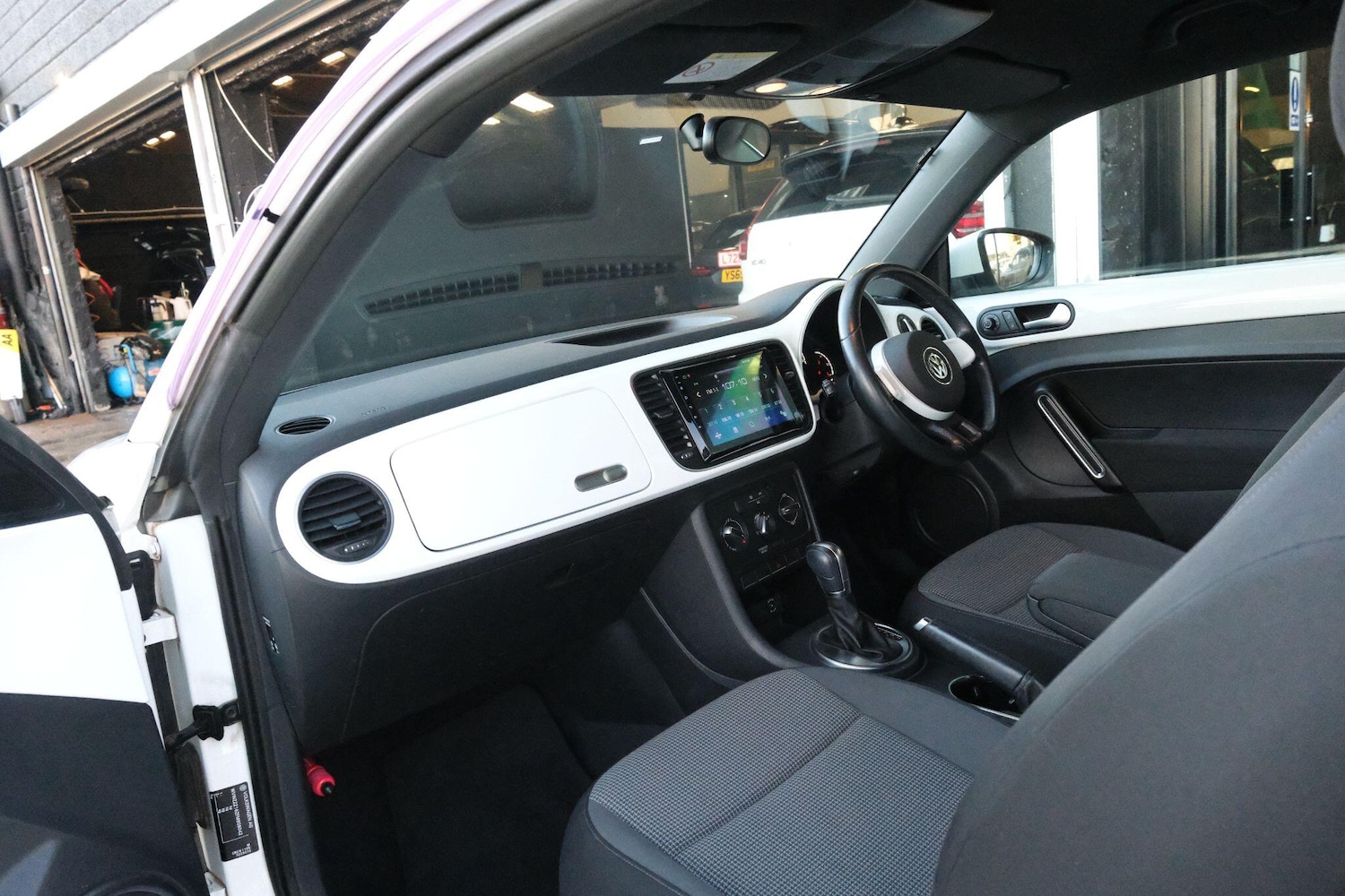 Used Volkswagen Beetle for sale - 77538046: Photo 12