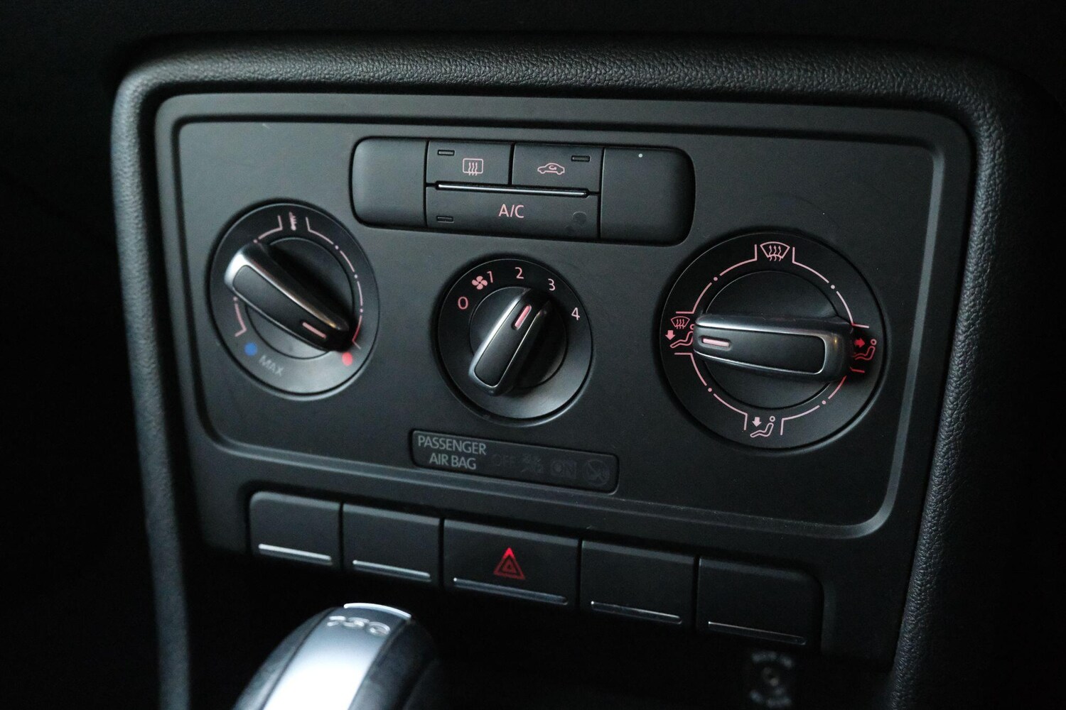 Used Volkswagen Beetle for sale - 77538046: Photo 31