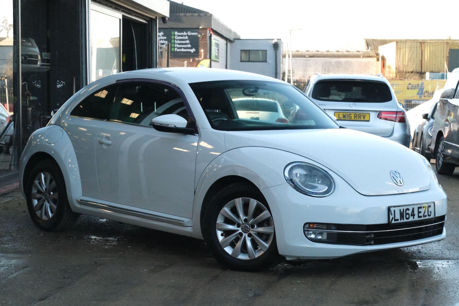 Used Volkswagen Beetle 2025 for sale - 77203322: Photo 1