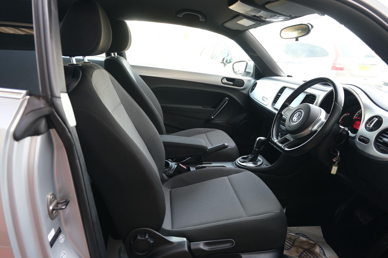 Used Volkswagen Beetle for sale - 77753509: Photo 15