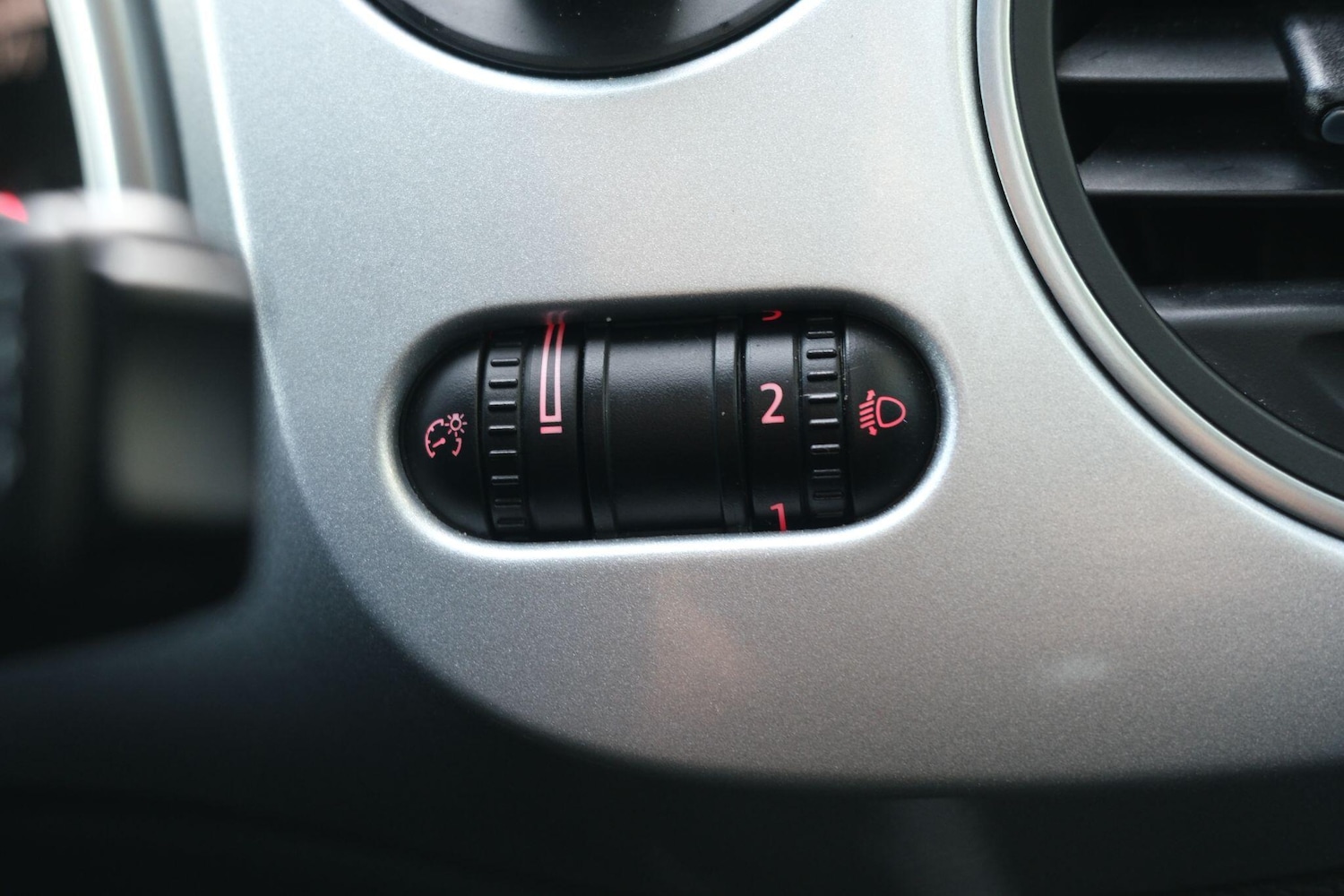 Used Volkswagen Beetle for sale - 77753509: Photo 26