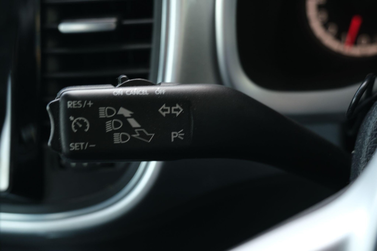 Used Volkswagen Beetle for sale - 77753509: Photo 28