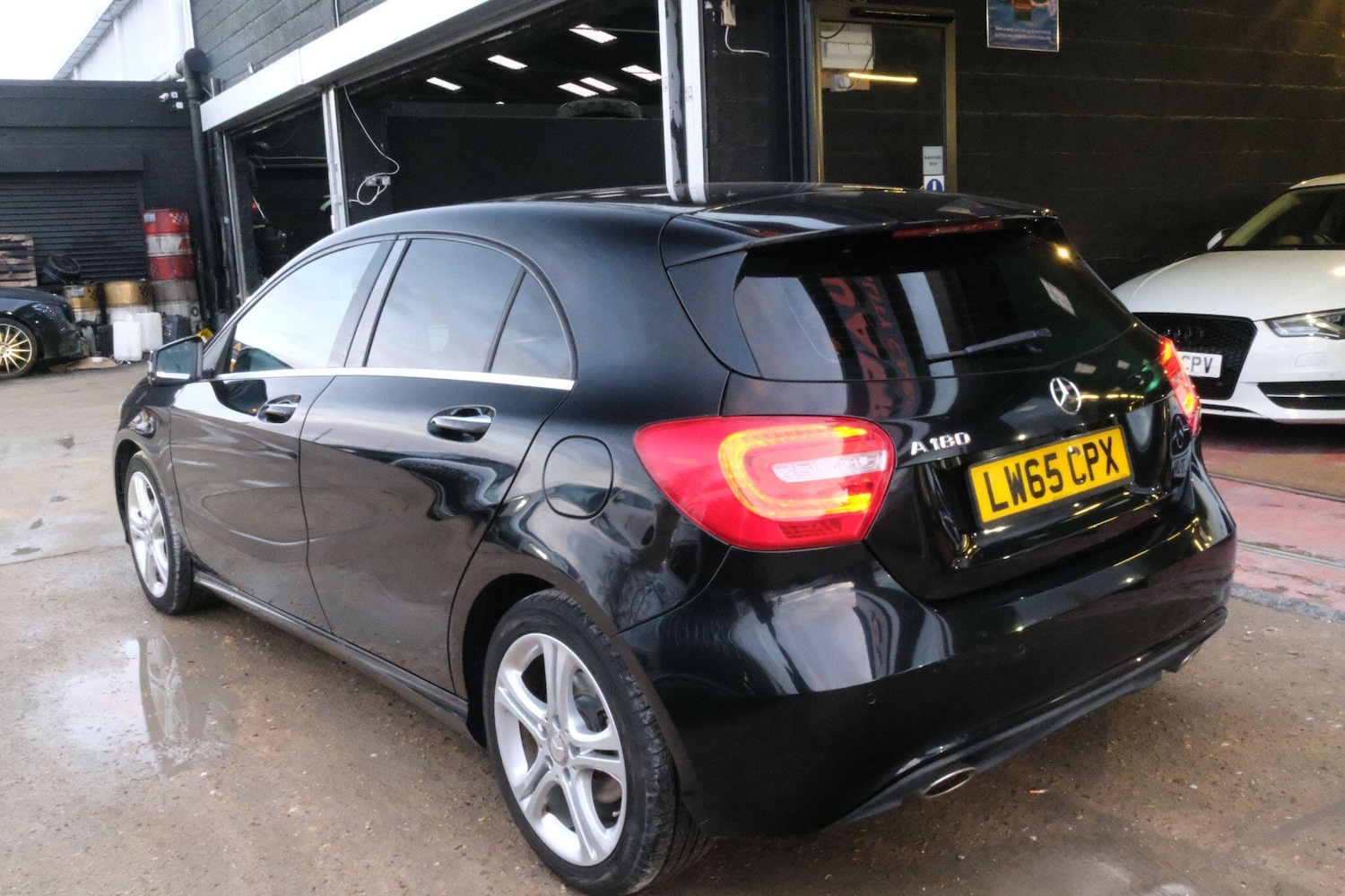 Used Mercedes-Benz A-Class for sale - 76742817: Photo 5