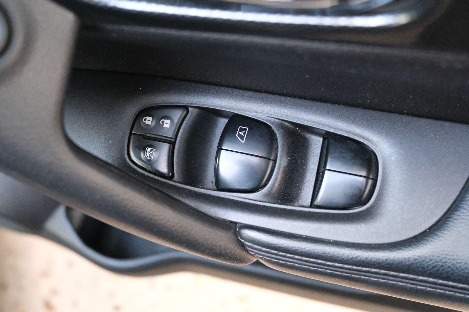 Used Nissan X-Trail 2025 for sale - 77074312: Photo 28