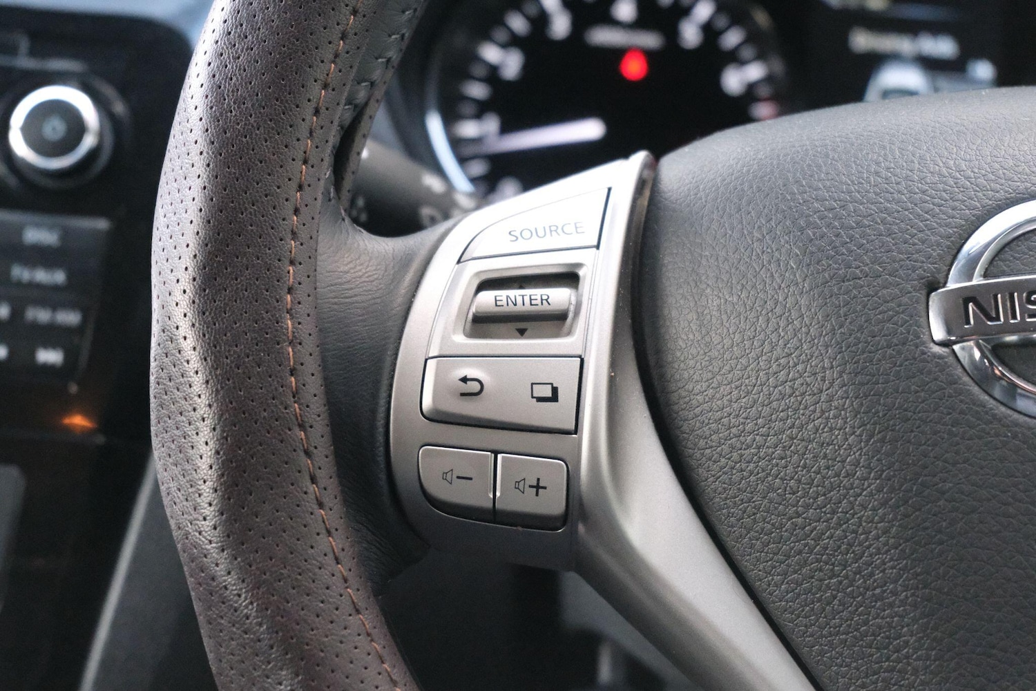 Used Nissan X-Trail 2025 for sale - 77074312: Photo 35