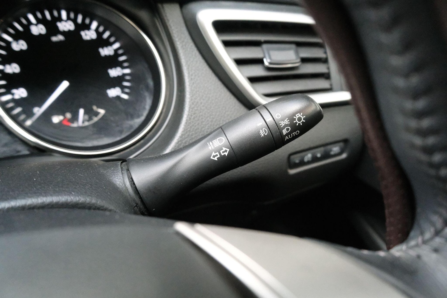 Used Nissan X-Trail 2025 for sale - 77074312: Photo 40