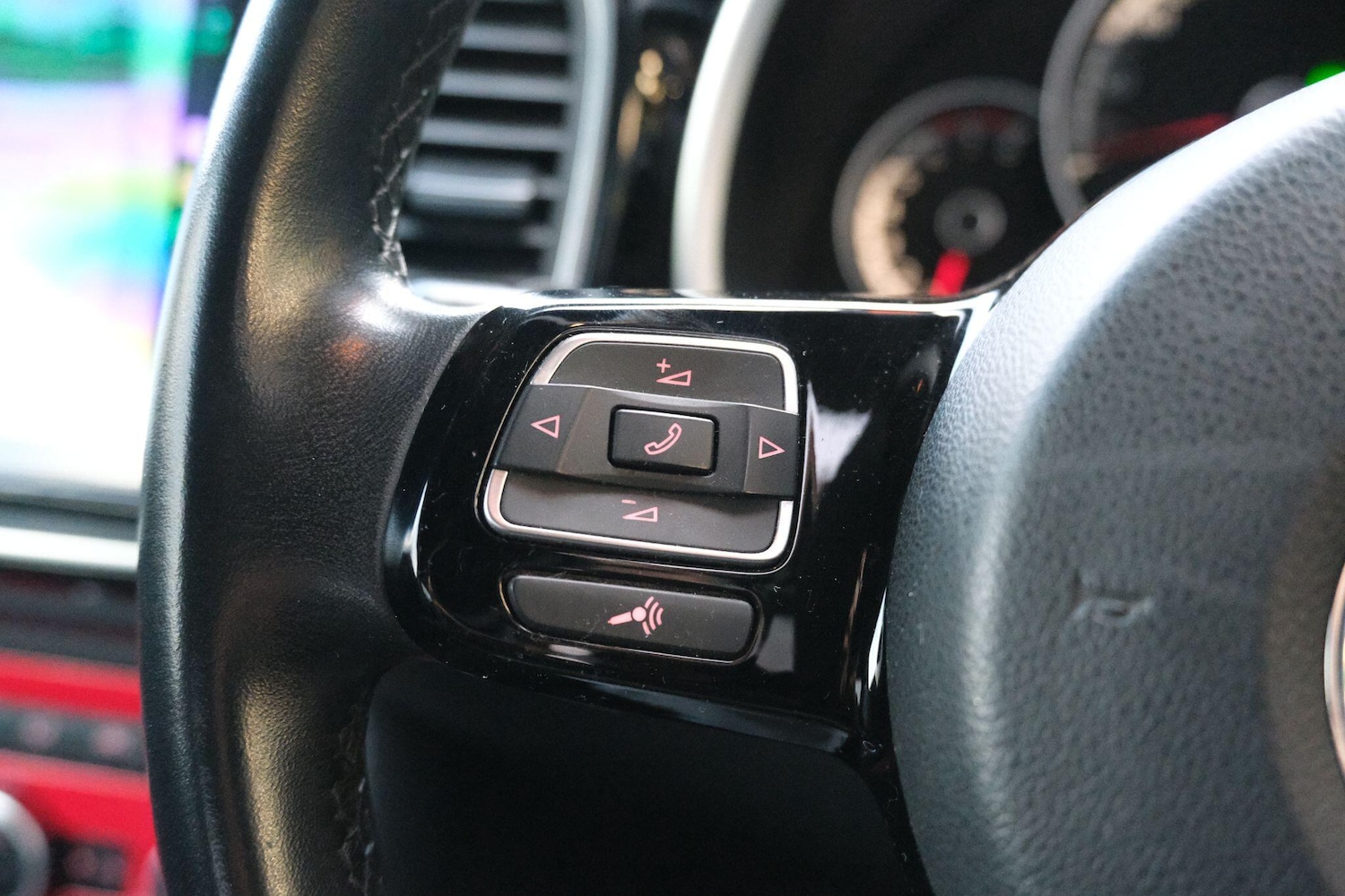 Used Volkswagen Beetle for sale - 76538665: Photo 27