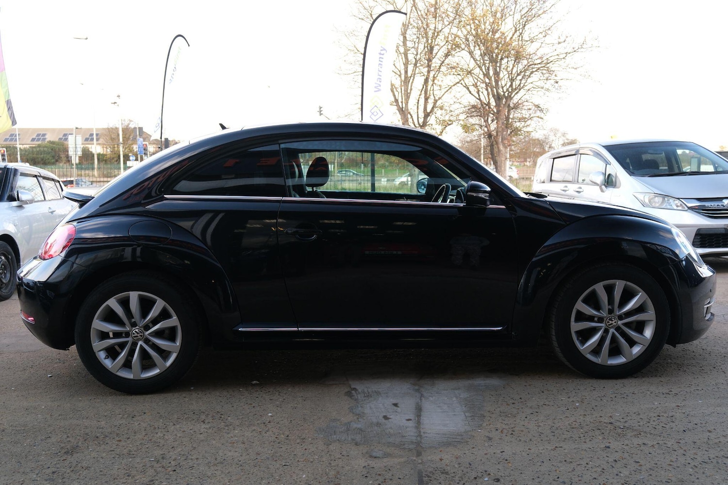 Used Volkswagen Beetle for sale - 76538665: Photo 9