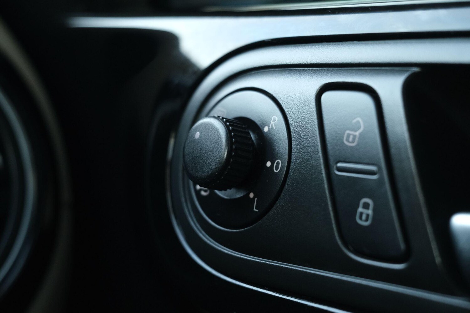 Used Volkswagen Beetle for sale - 77574188: Photo 34