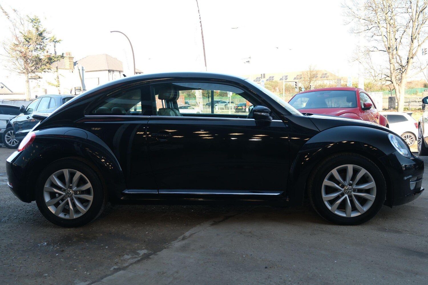 Used Volkswagen Beetle for sale - 77574188: Photo 6