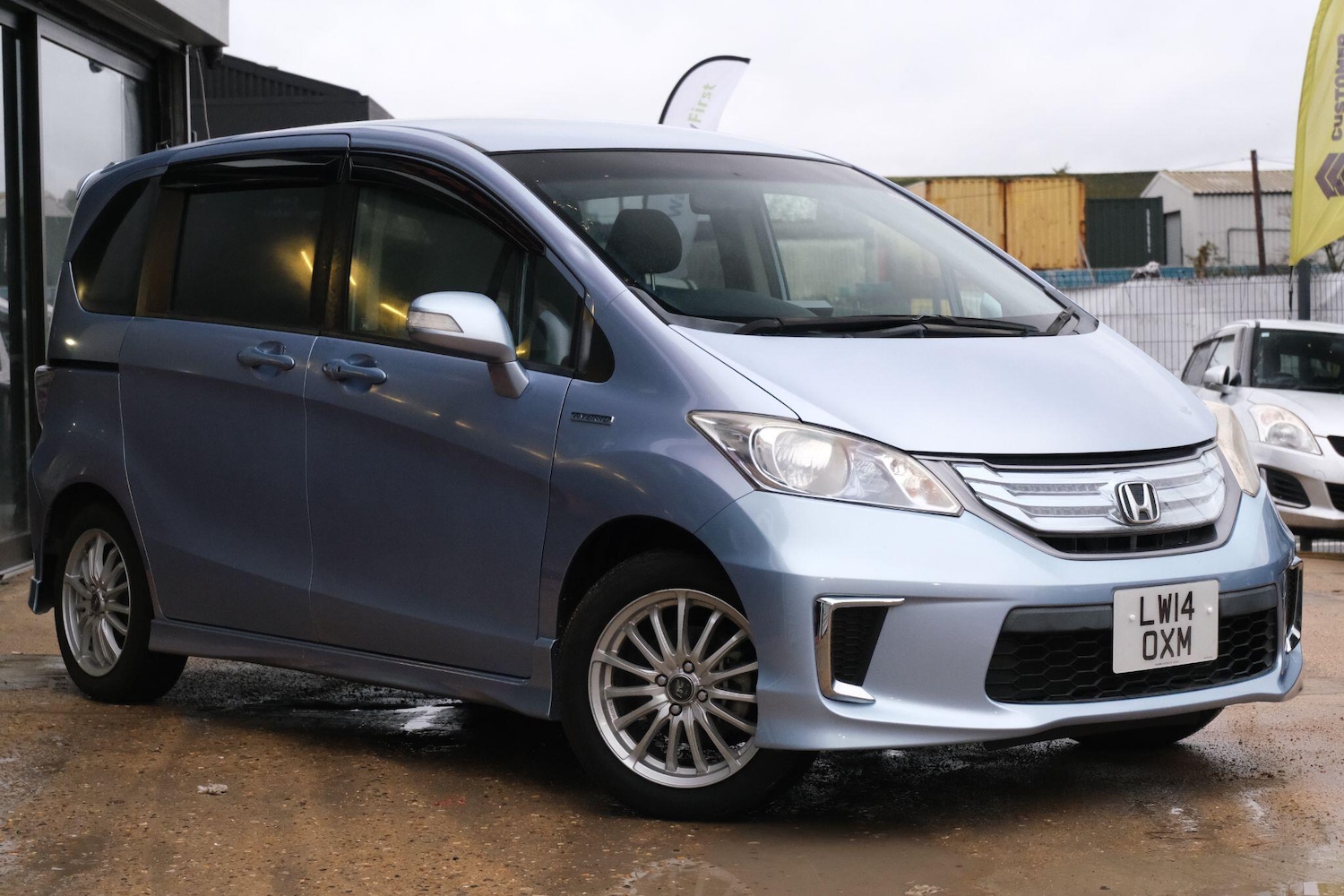 Used Honda Freed for sale - 76913482: Photo 1