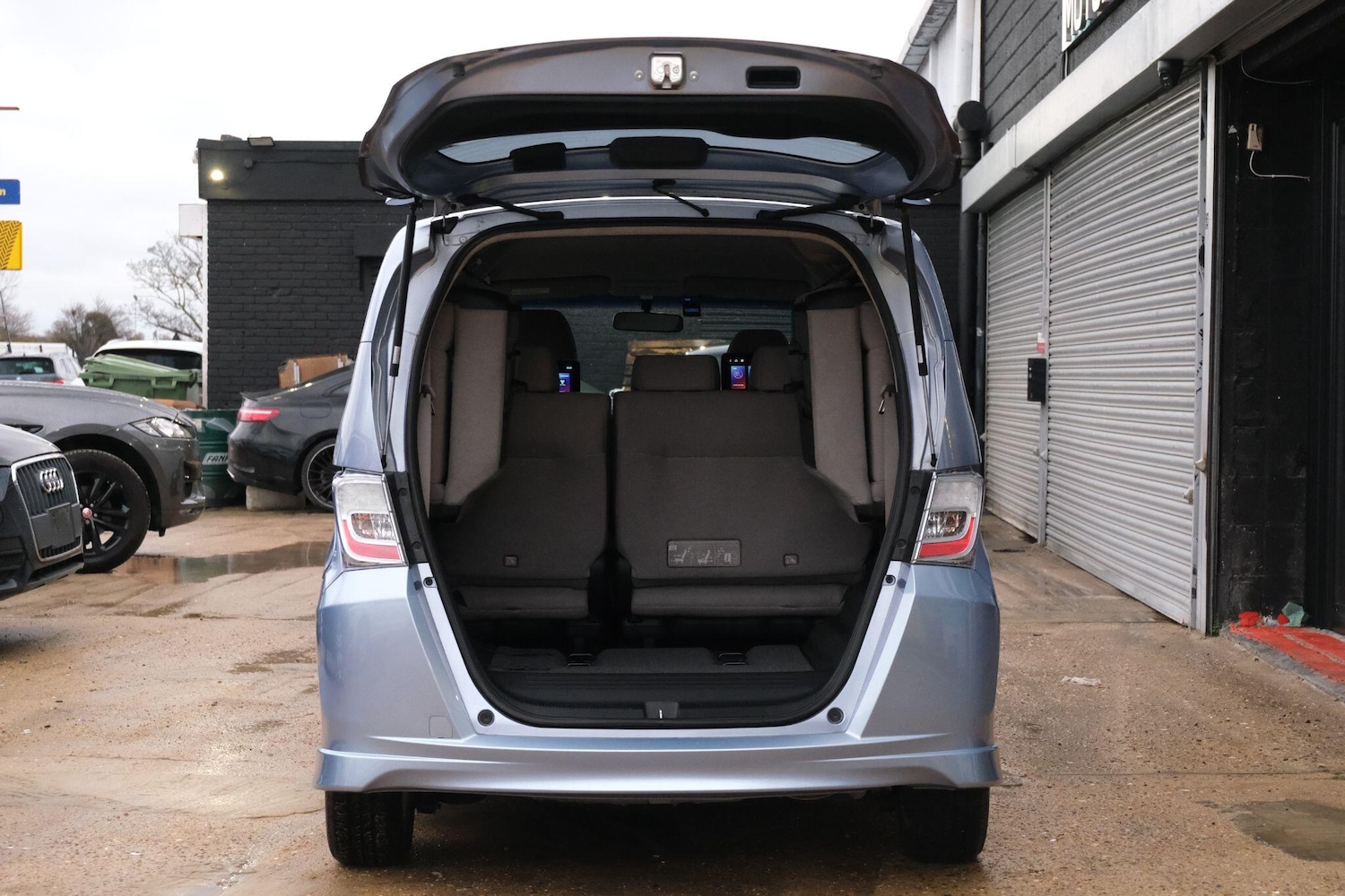 Used Honda Freed for sale - 76913482: Photo 10